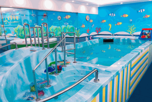 金一婴儿游泳馆